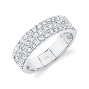 0.91ctw Diamond Pave Band