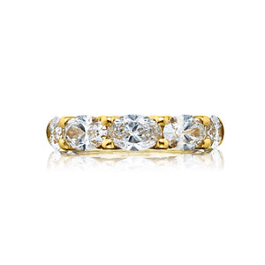 2.80ctw Oval-Cut Diamond Band