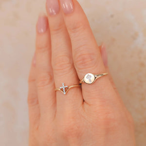 0.02ctw Diamond Cross Signet Ring