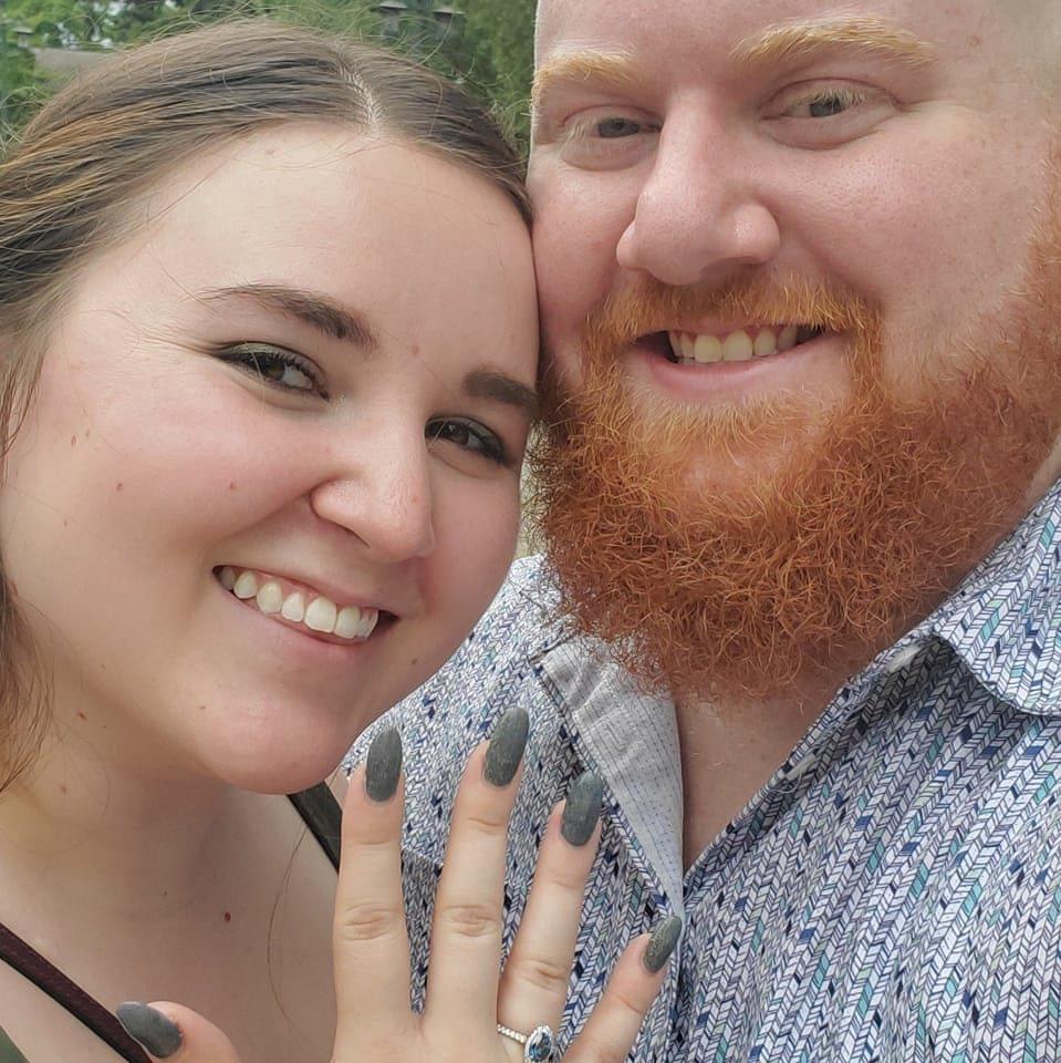 Amber & Aaron - Gunderson's Jewelers
