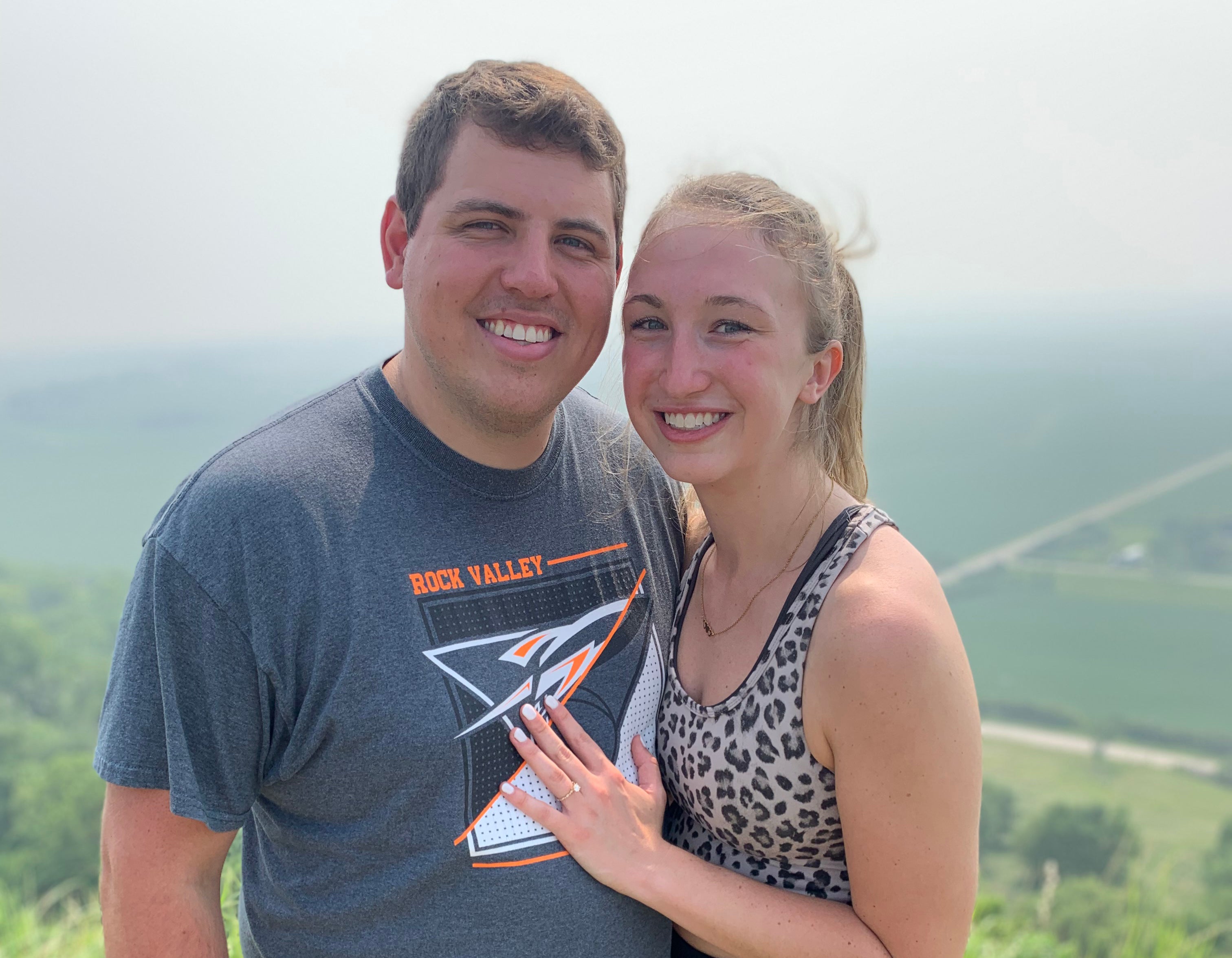 Janae & Dakota - Gunderson's Jewelers