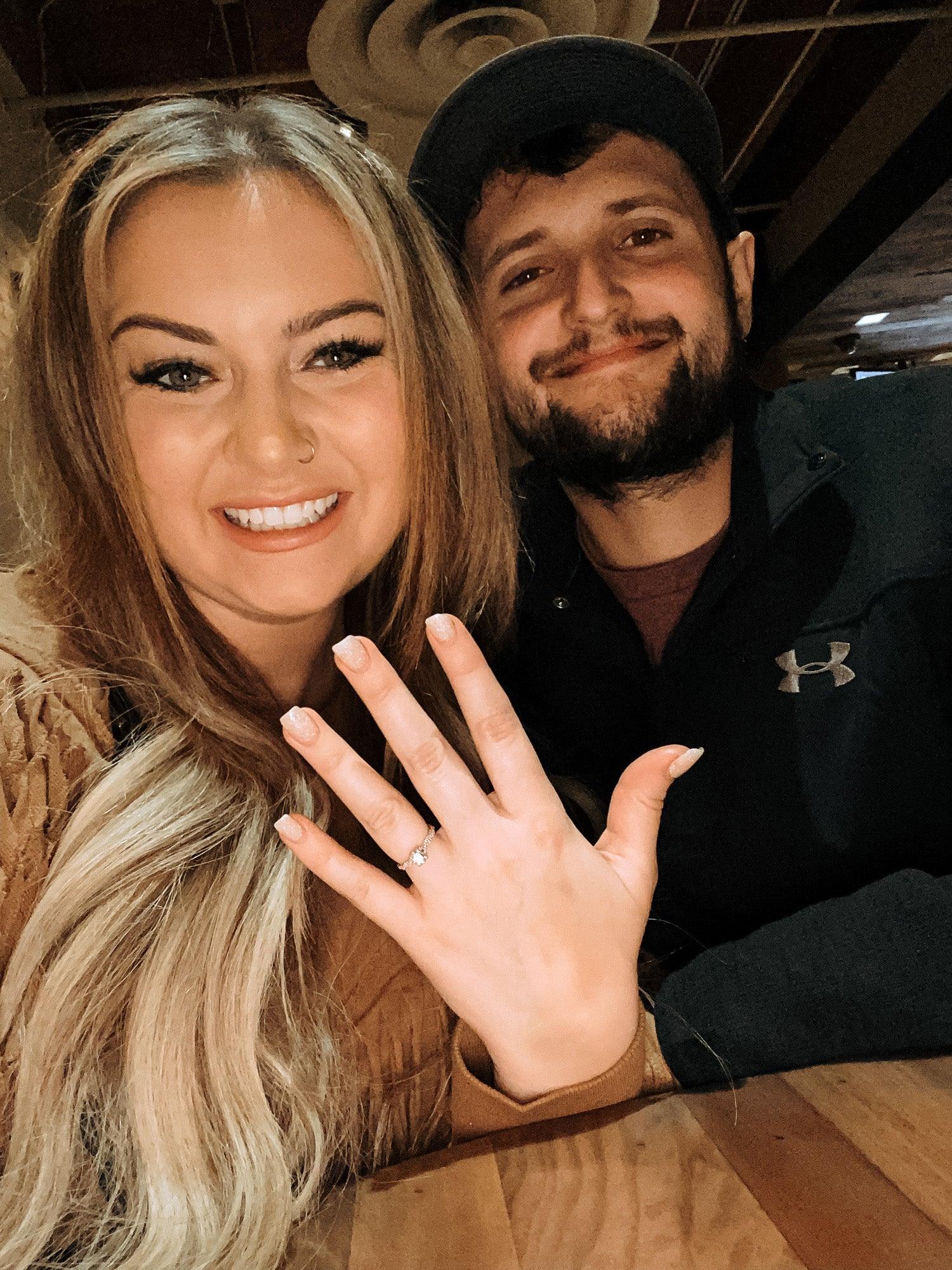 Madelyn & Ryan - Gunderson's Jewelers