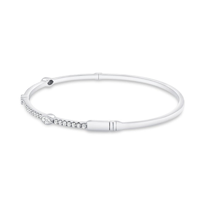 0.74ctw Diamond Bangle Bracelet