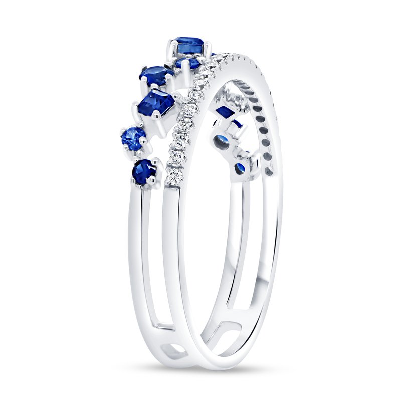 Round Blue Sapphire and Diamond Fashion Ring