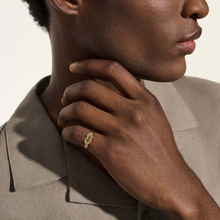 Love Knot Chain Ring