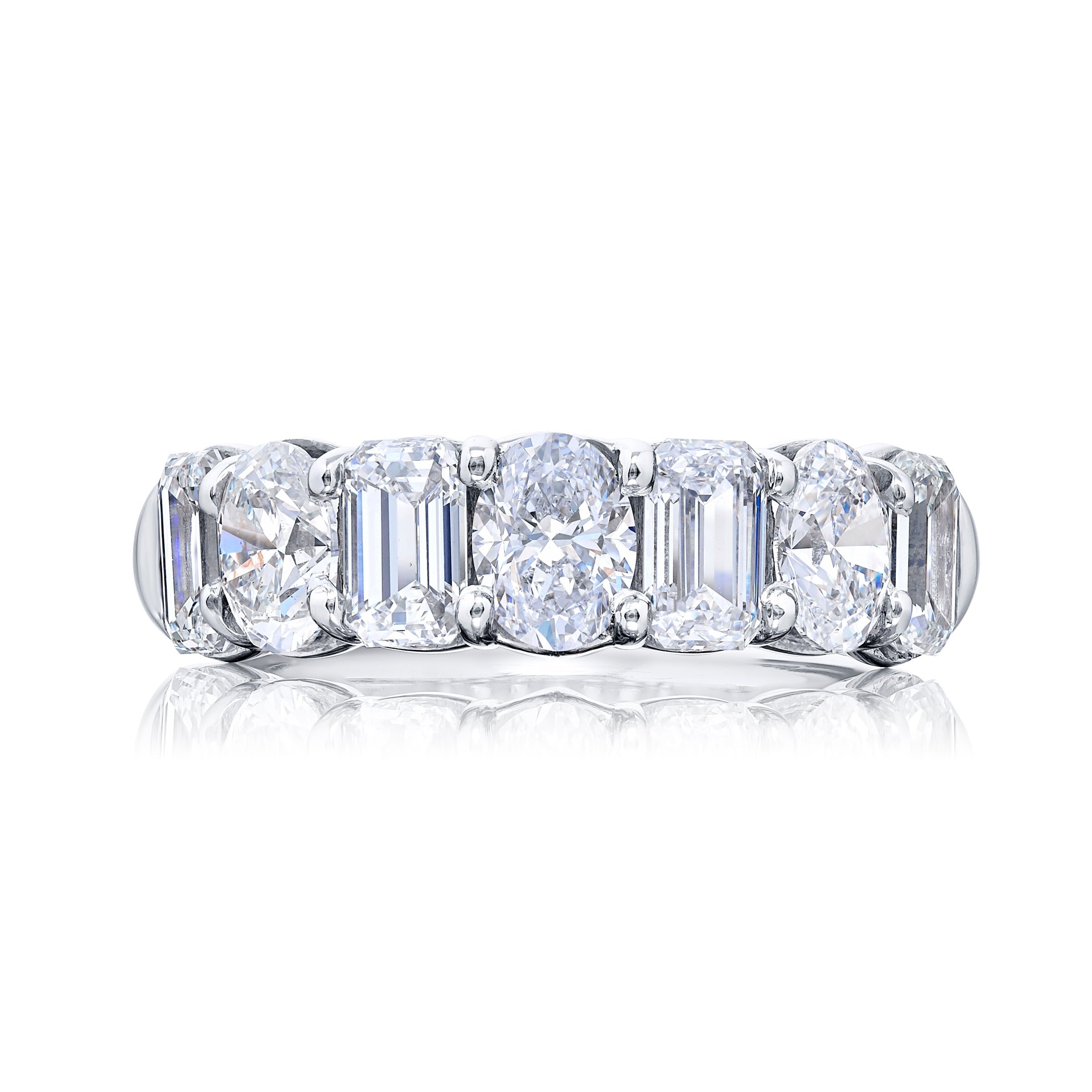 3.34ctw emerald and oval cut diamonds in platinum