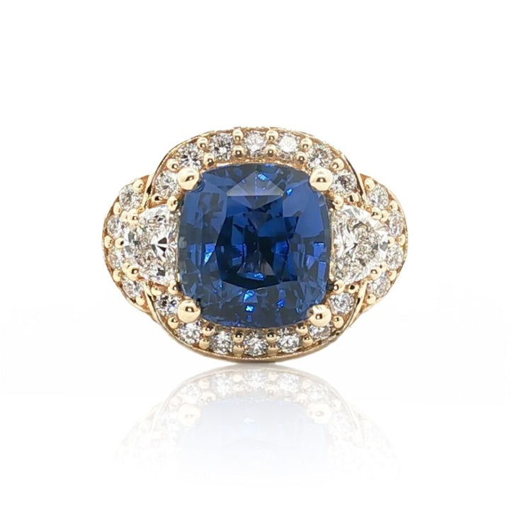 5.93ctw Sapphire and Diamond Ring