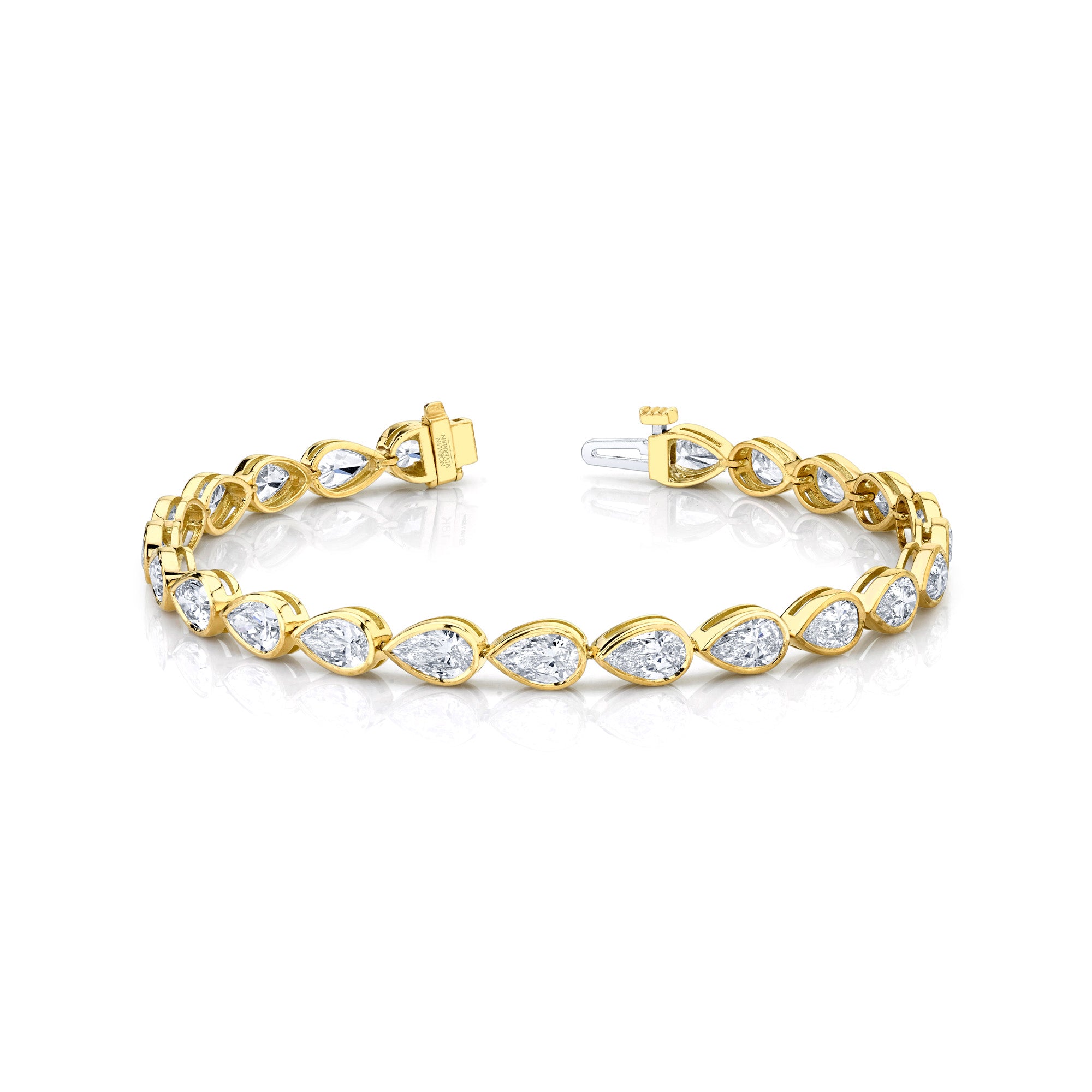 5.96ctw Pear Cut Diamond Bracelet