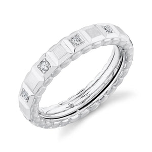 0.30ctw Diamond Geo Cut Band