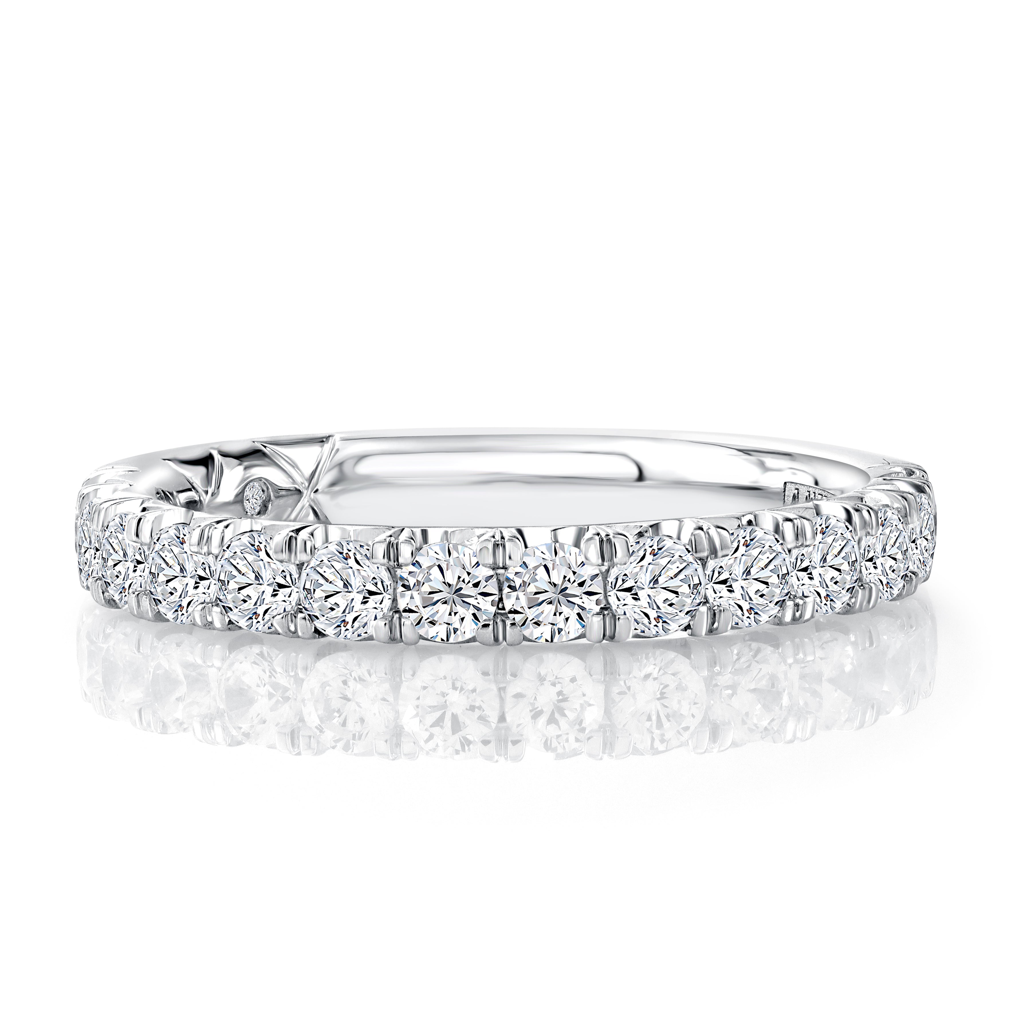 0.76ctw Halfway Heritage Pave Diamond Band