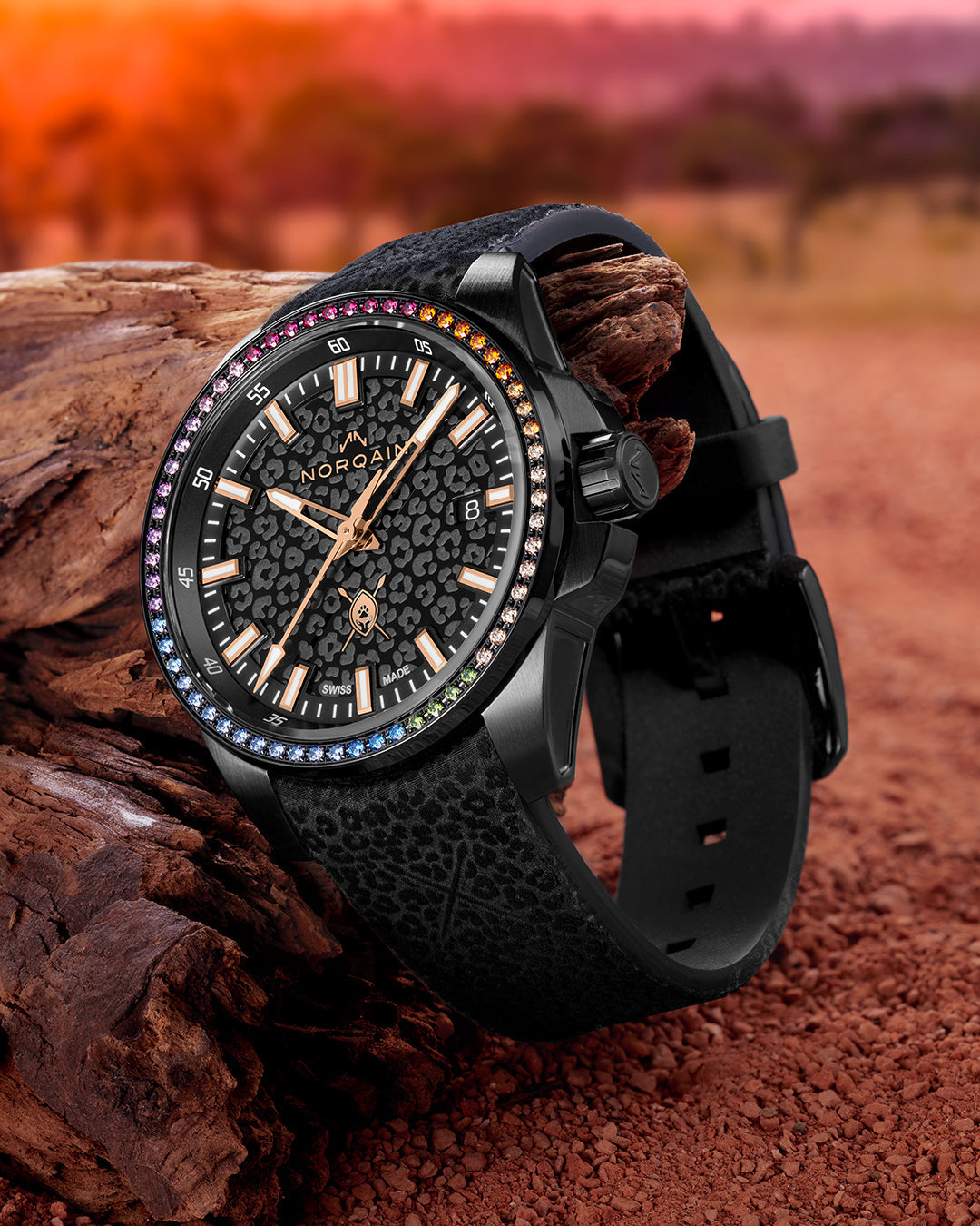 Independence 40mm Hakuna Mipaka Rainbow Bezel