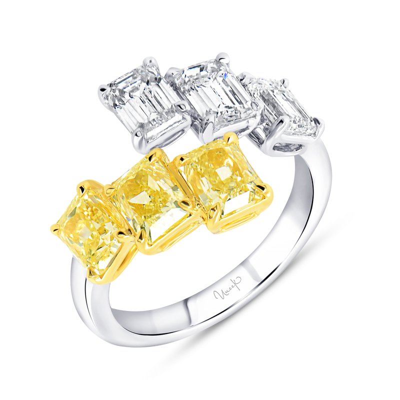 3.90ctw White and Yellow Diamond Bypass Ring