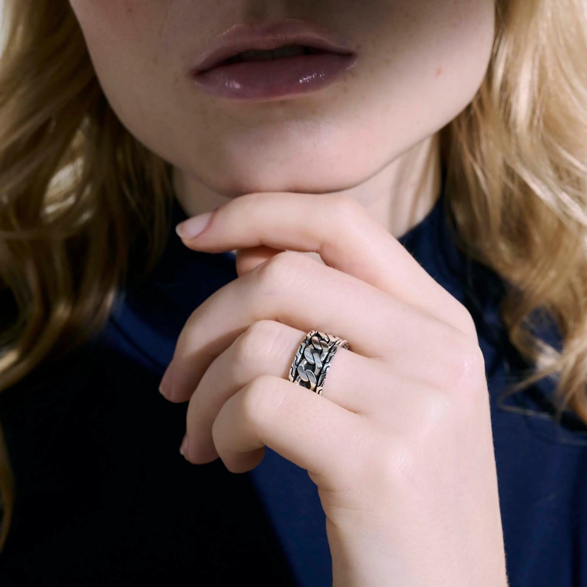 Curb Chain Band Ring