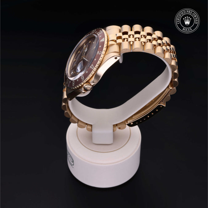 OYSTER PERPETUAL GMT-MASTER