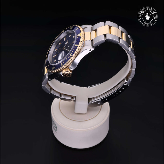 Oyster Perpetual Submariner Date