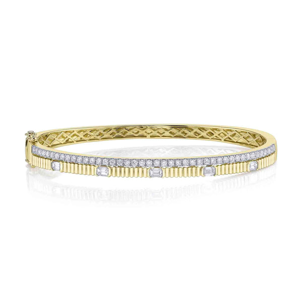 1.13CT Diamond Emerald Ribbed Bangle