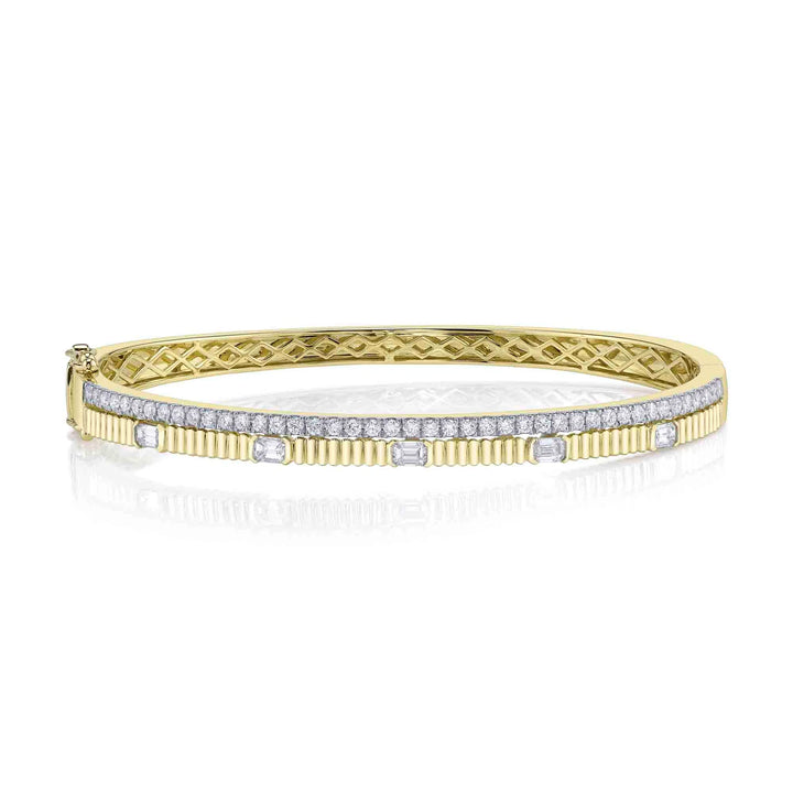 1.13CT Diamond Emerald Ribbed Bangle