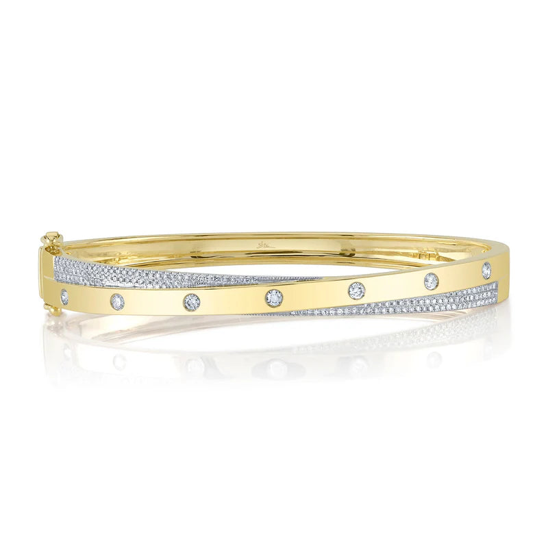 0.57ctw Diamond Pave Bangle