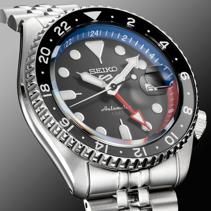 Seiko SSK019 - Seiko 5 Sports SKX Sports Style GMT Series