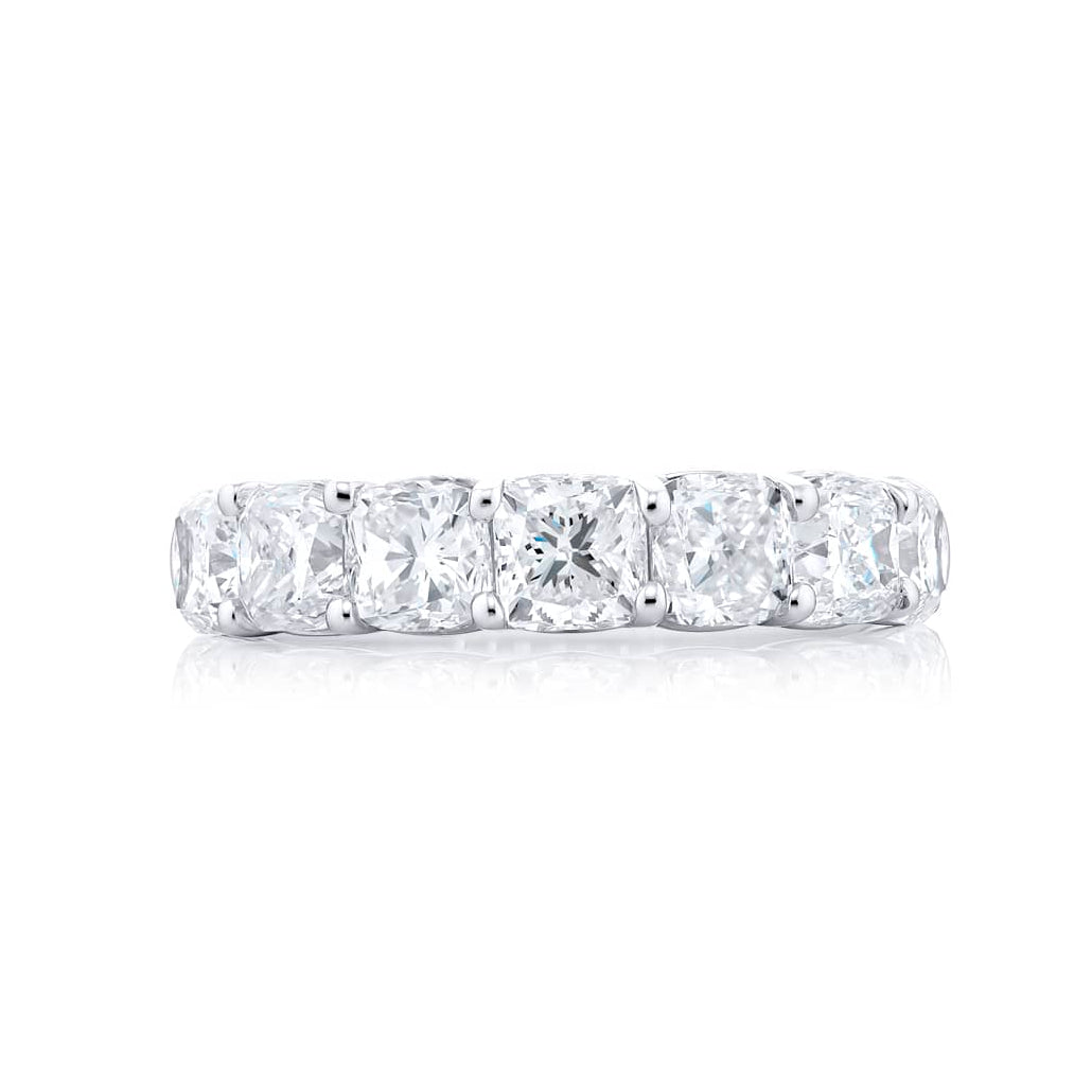3.14ctw Cushion-Cut Diamond Band