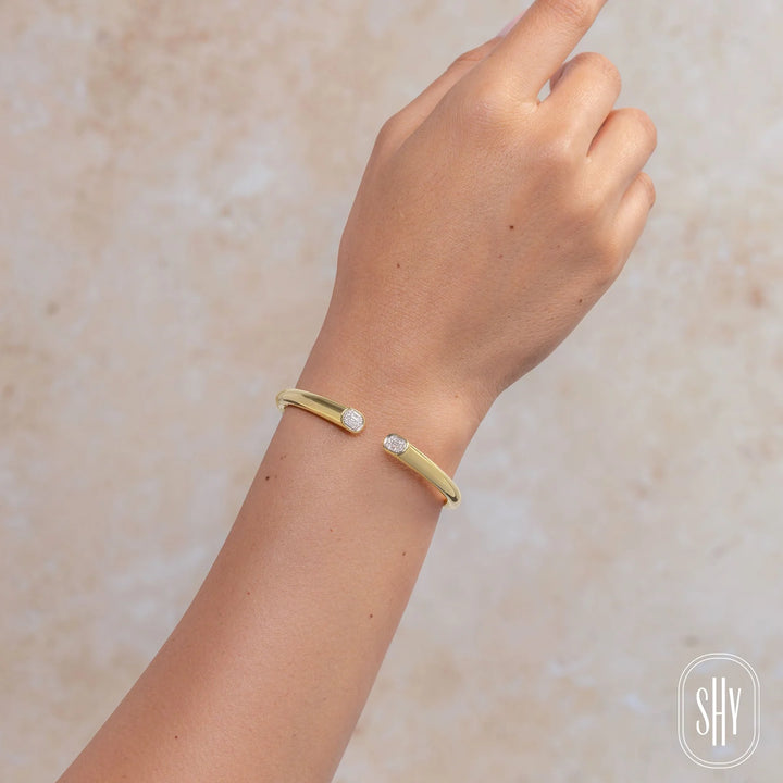 0.20ctw Diamond Baguette Bangle