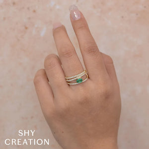 0.54ctw Diamond and Emerald Ring