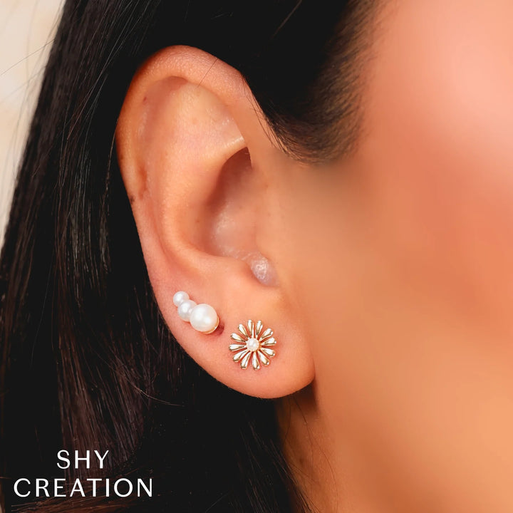 Cultured Pearl Stud Earring