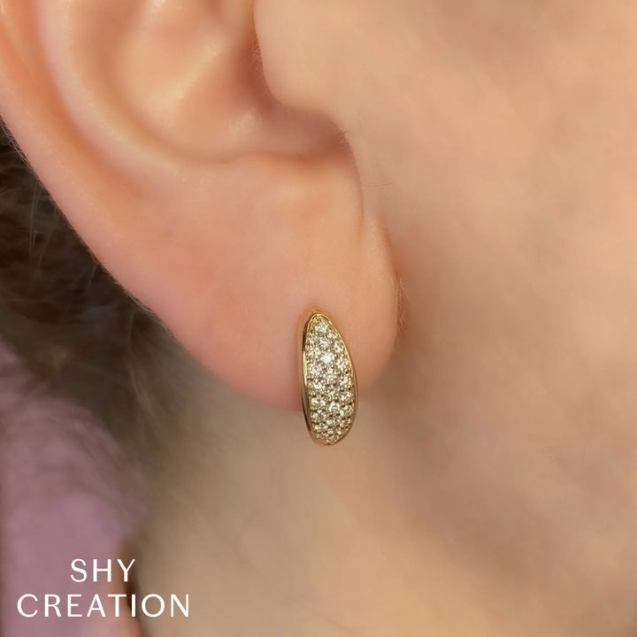 0.44ctw Diamond Hoop Earring