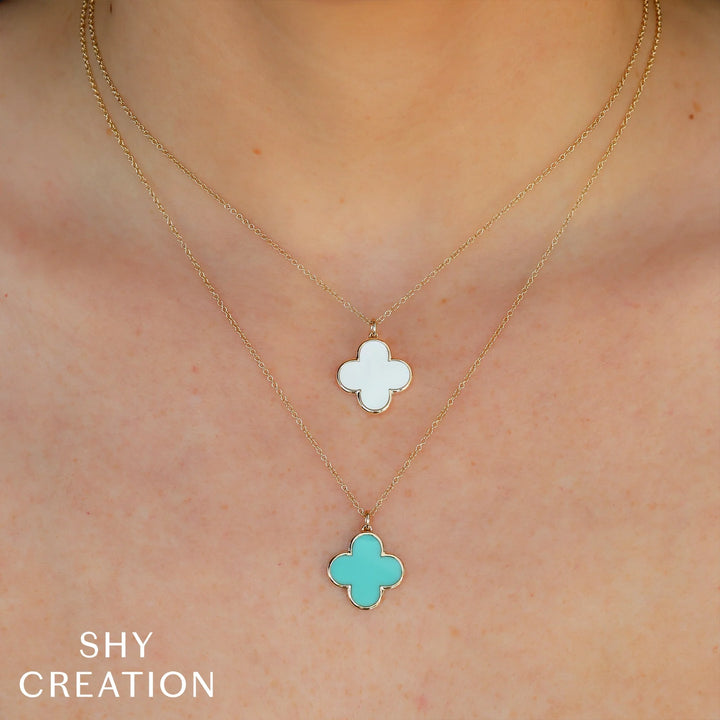 2.38ctw Mother of Pearl Clover Necklace