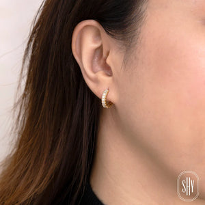 0.33ctw Diamond Baguette Huggie Earrings