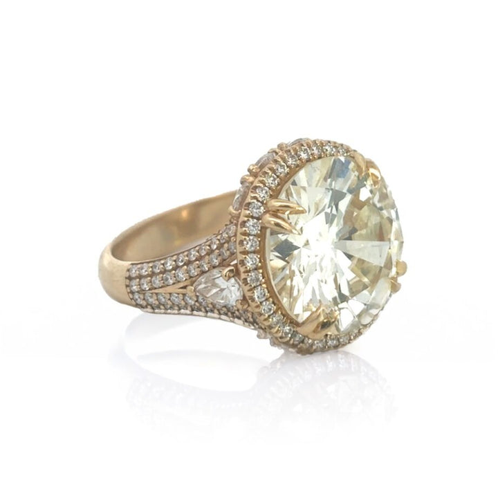 11.53ctw Diamond Halo Ring