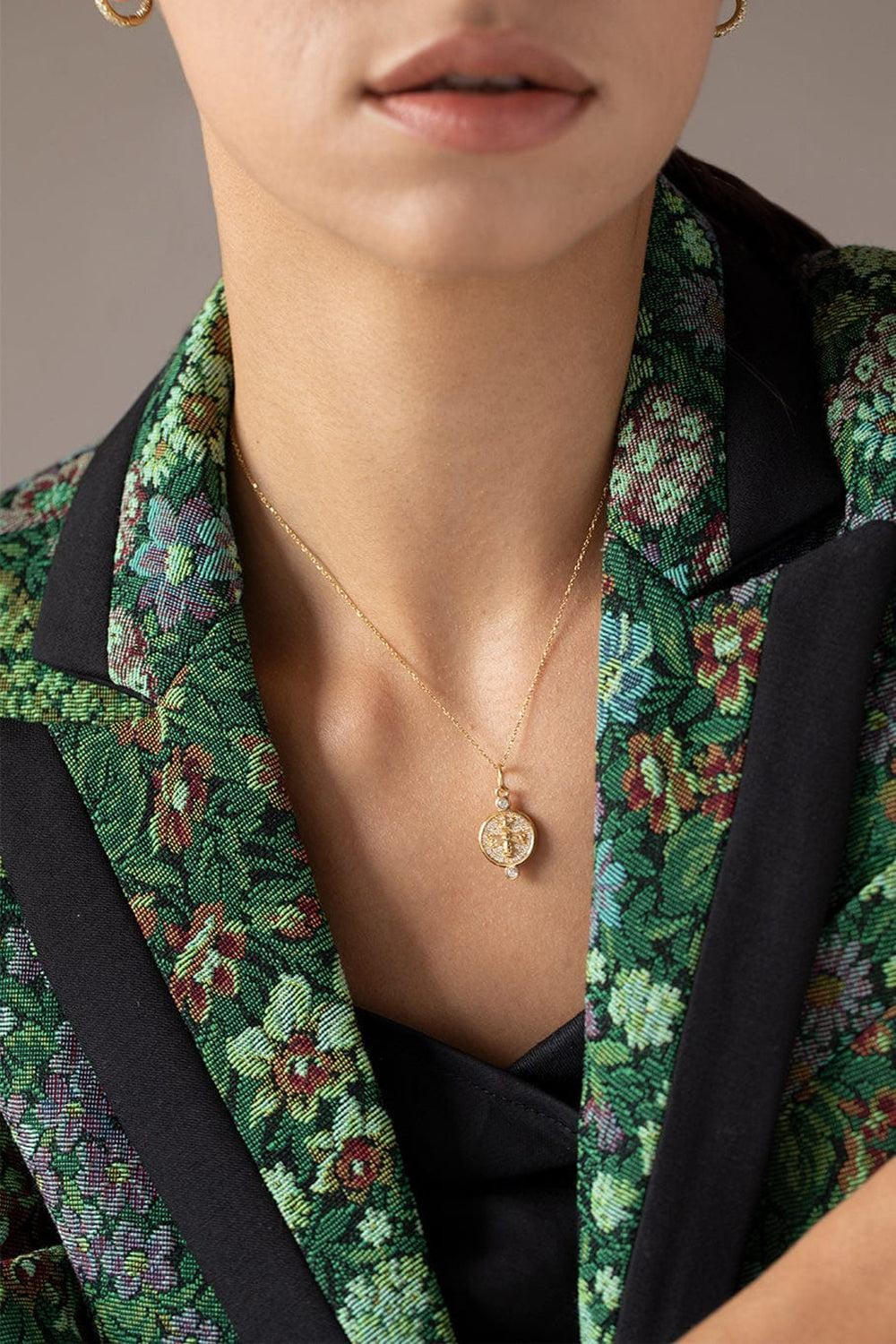 18K Yellow Gold Pavé Diamond Bee Charm