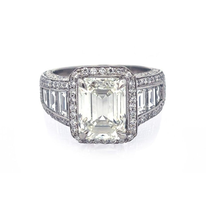 6.28ctw Diamond Halo Engagement Ring