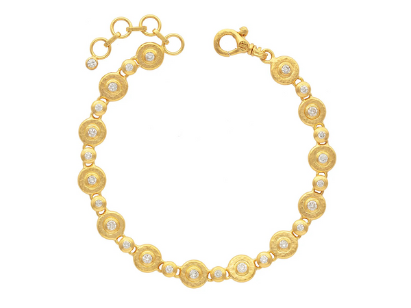 Gold Single-Strand Bracelet With Diamonds