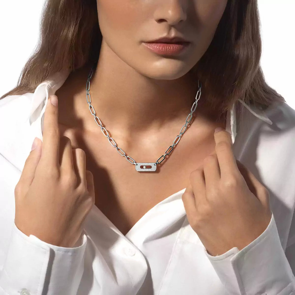 Woman wearing a 0.78ctw White Gold Diamond Link Necklace