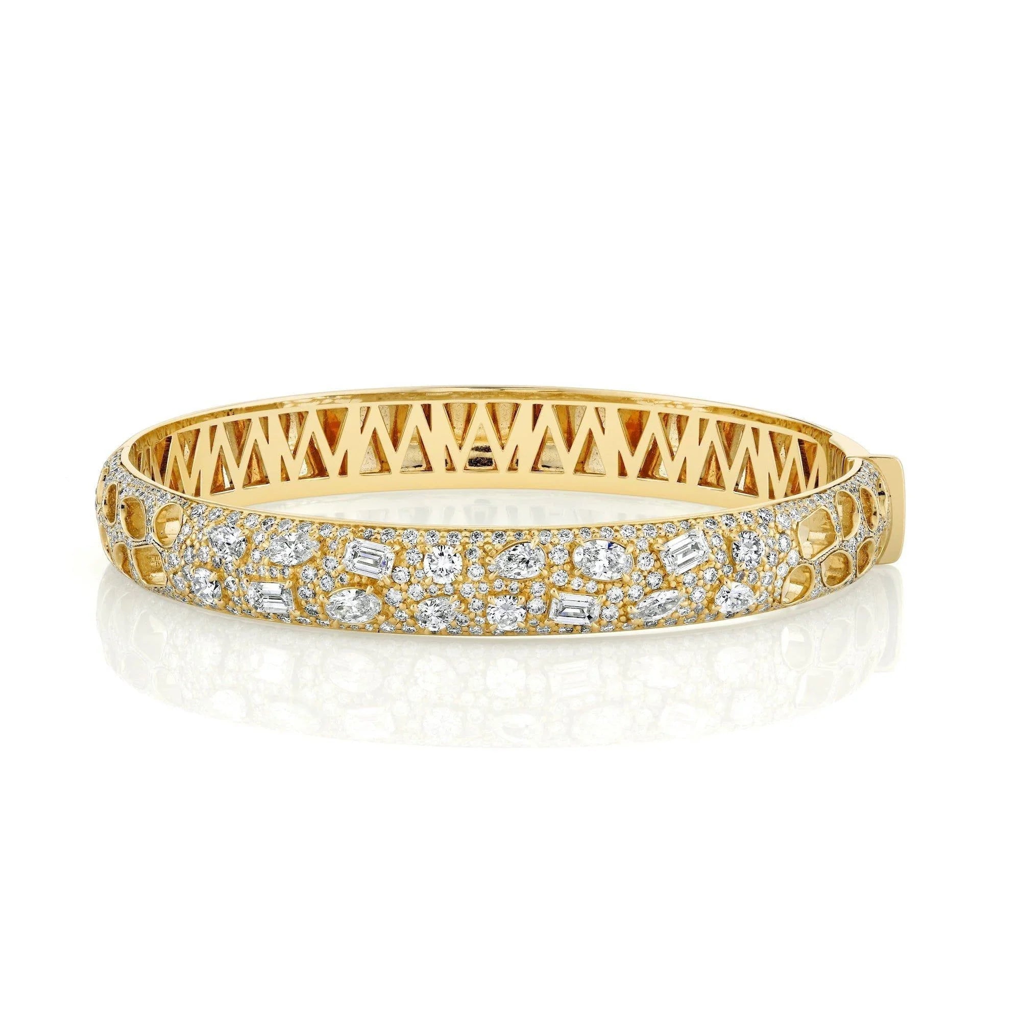 Front view of Montage Luxe pavé bangle in yellow gold showcasing mixed-cut diamonds and lattice interior on white background
