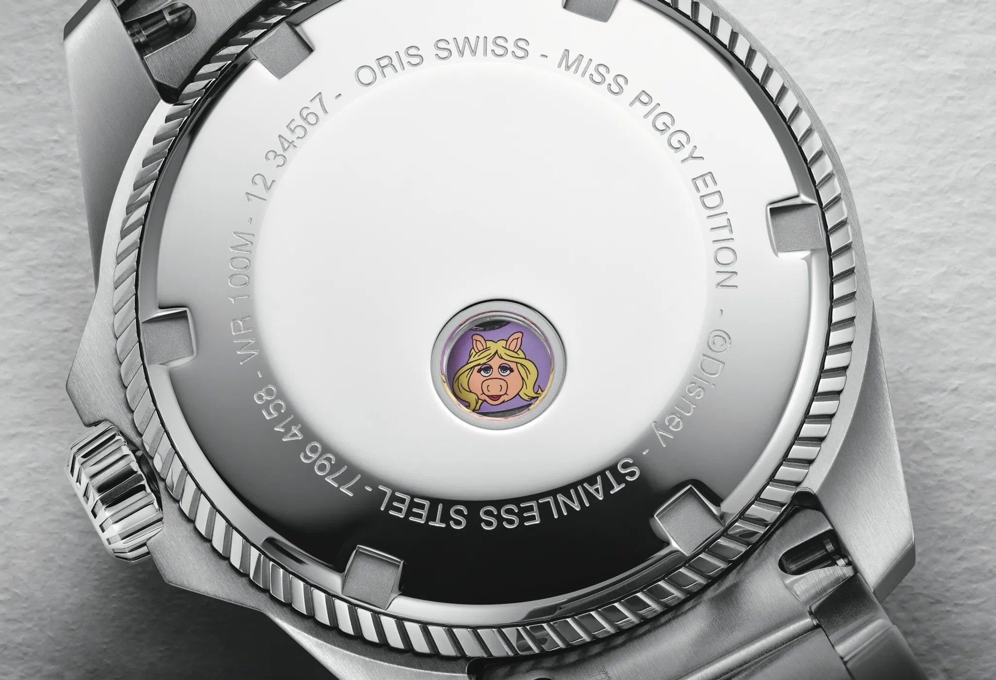 ORIS ProPilot X Miss Piggy Edition – Gunderson's Jewelers
