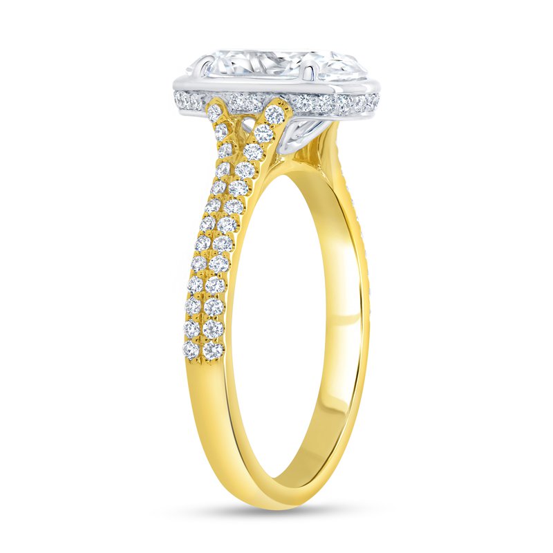 0.36ctw Oval Halo Engagement Ring