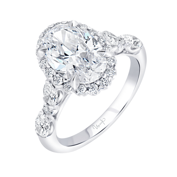 1.04ctw Oval Halo Engagement Ring