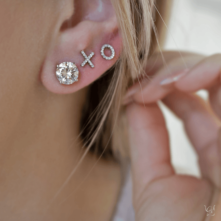 Diamond "XO" Stud Earring - Gunderson's Jewelers