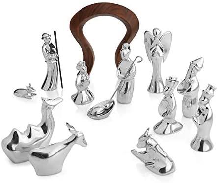 Miniature Nativity Shepherd with Lamb - Gunderson's Jewelers