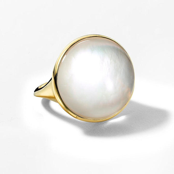 Oval Mother-of-Pearl Ring in 18K Gold - Gunderson's Jewelers